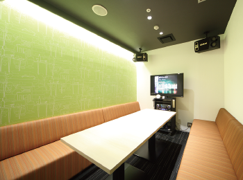 カラオケルーム